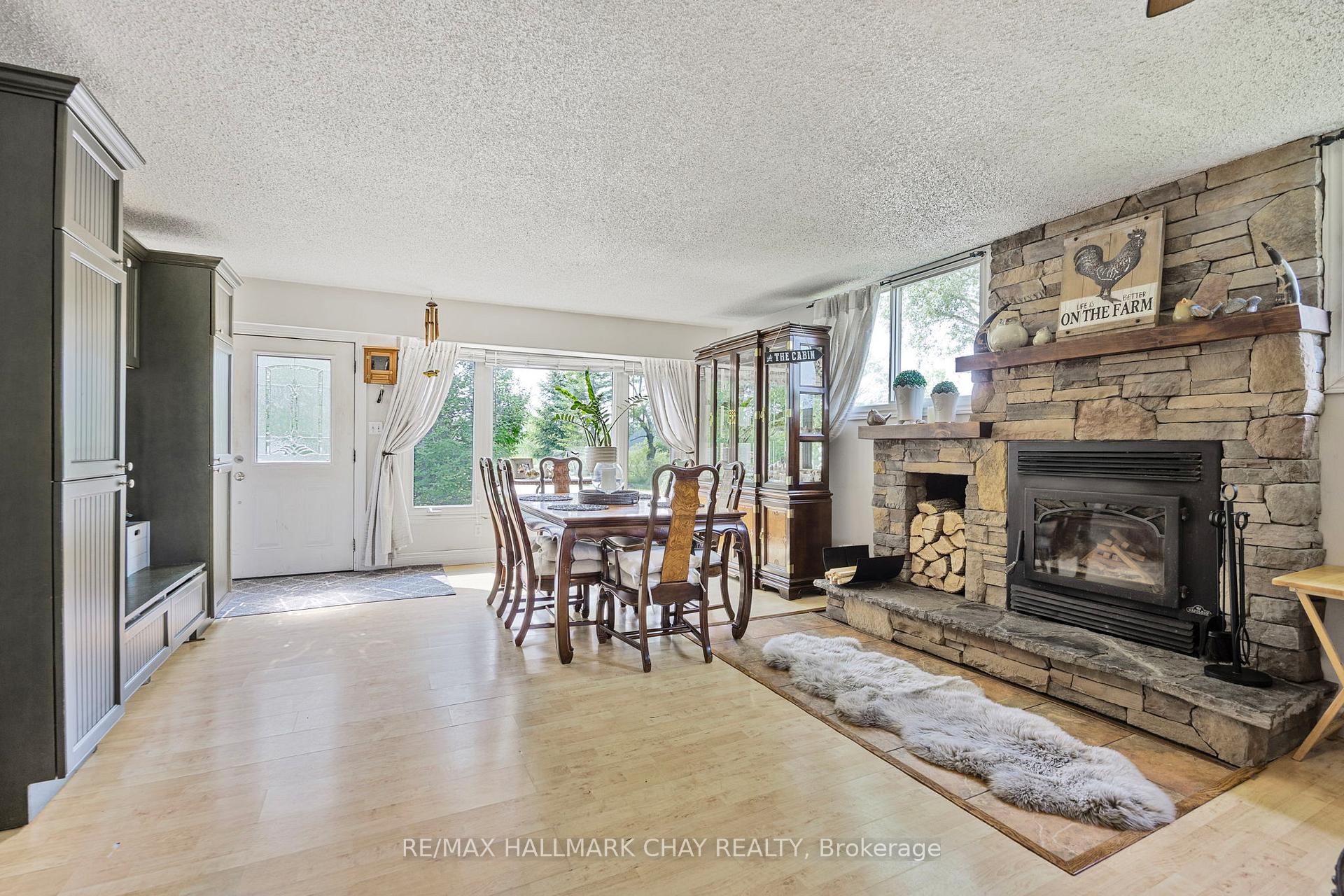 Photo 13 of 9205 McKinnon Road, Essa, Angus — HOMEH