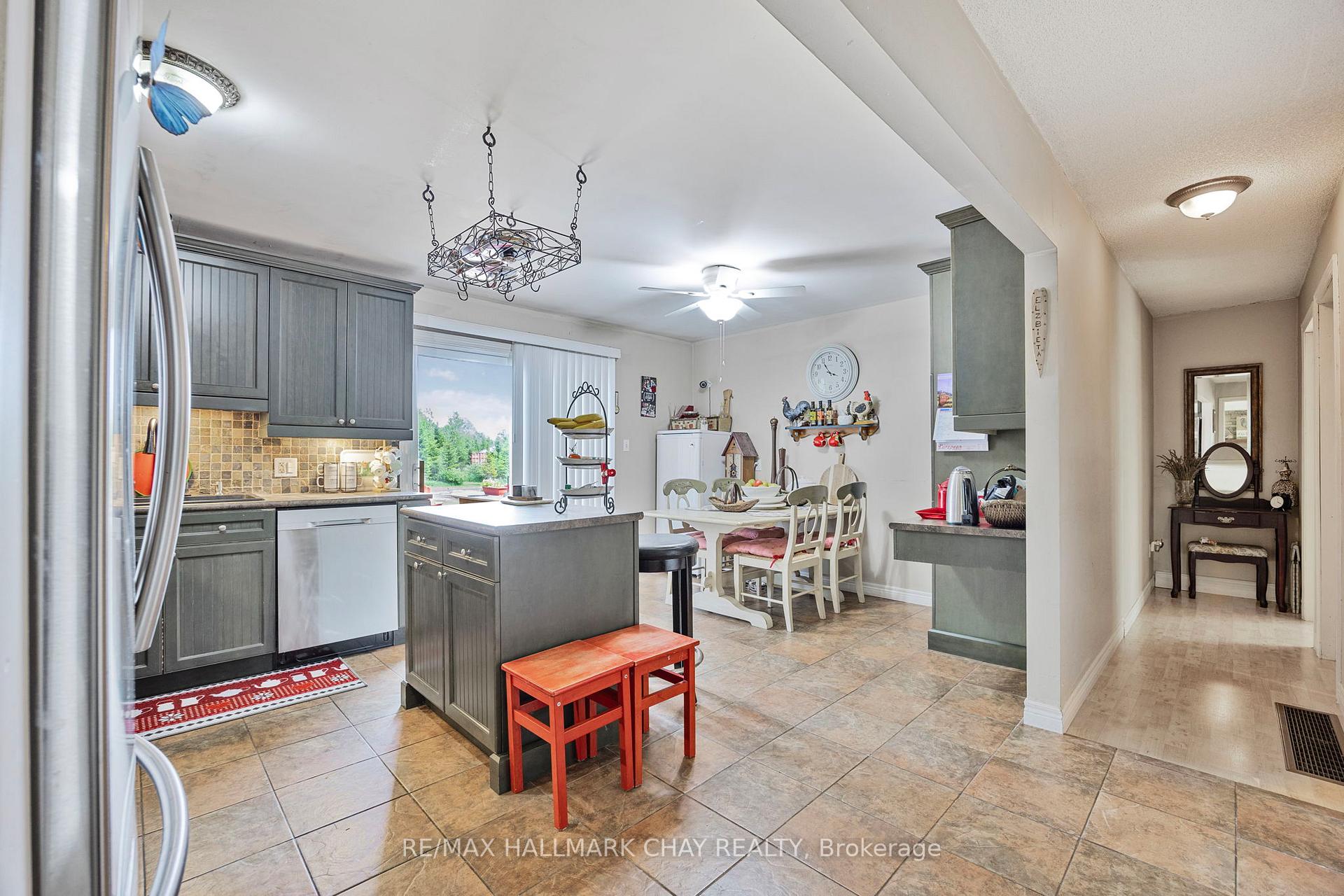 Photo 19 of 9205 McKinnon Road, Essa, Angus — HOMEH