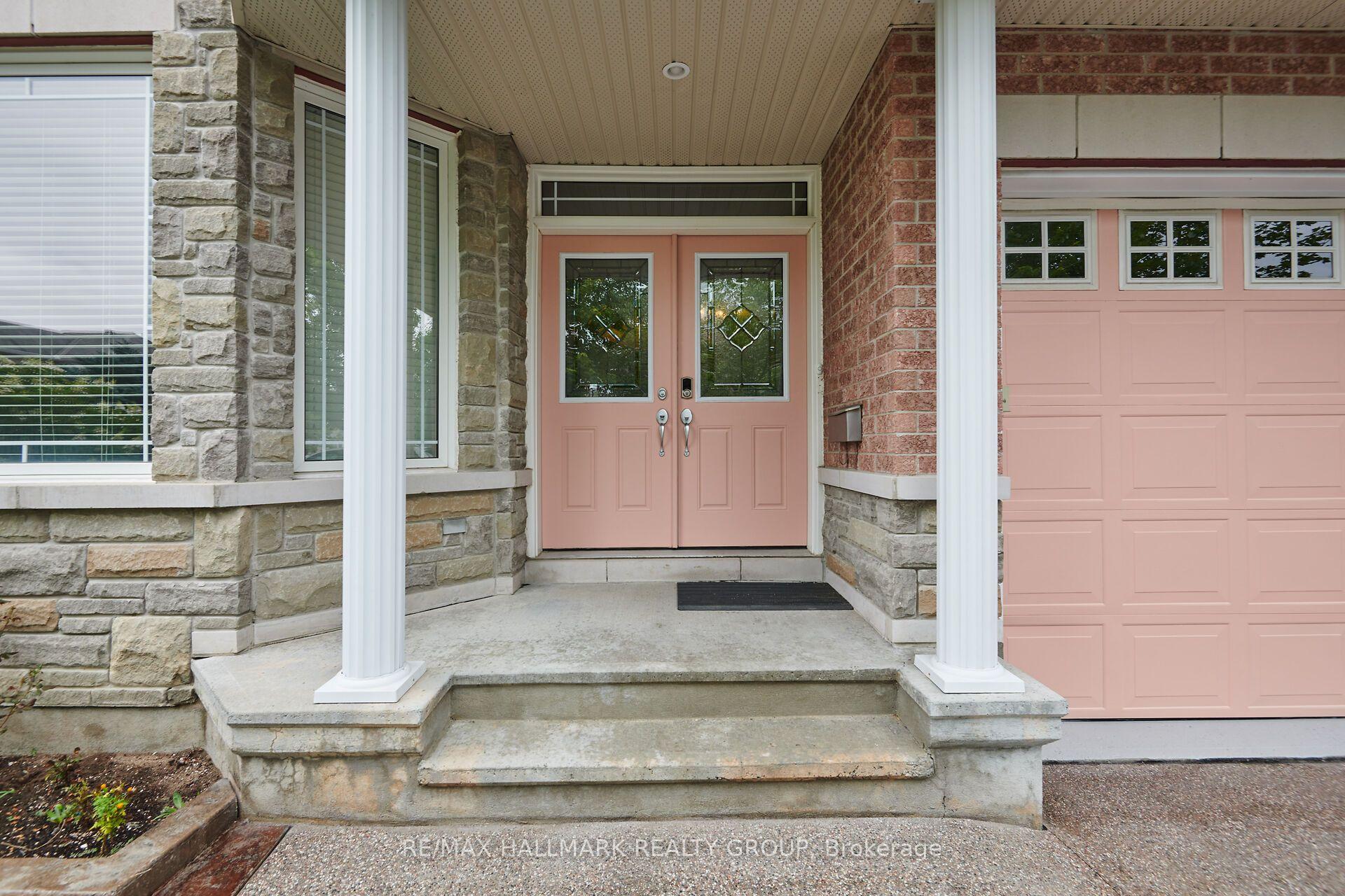 Photo 3 of 155 Whernside Terrace, Ottawa, Kanata - Morgan's Grant/South March — HOMEH
