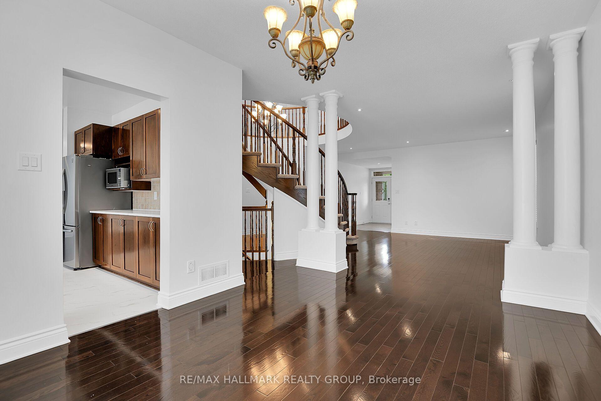 Photo 13 of 155 Whernside Terrace, Ottawa, Kanata - Morgan's Grant/South March — HOMEH