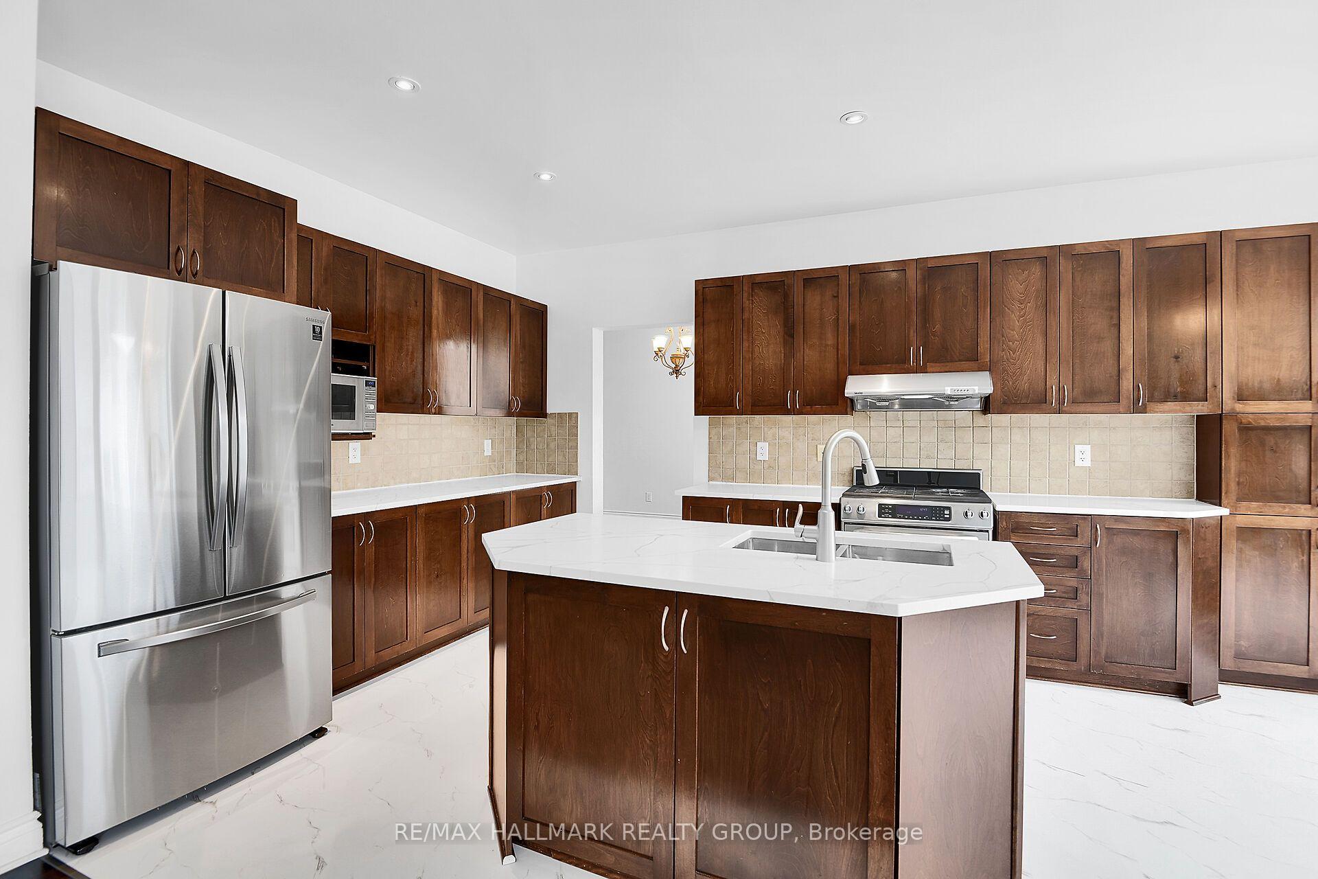 Photo 17 of 155 Whernside Terrace, Ottawa, Kanata - Morgan's Grant/South March — HOMEH
