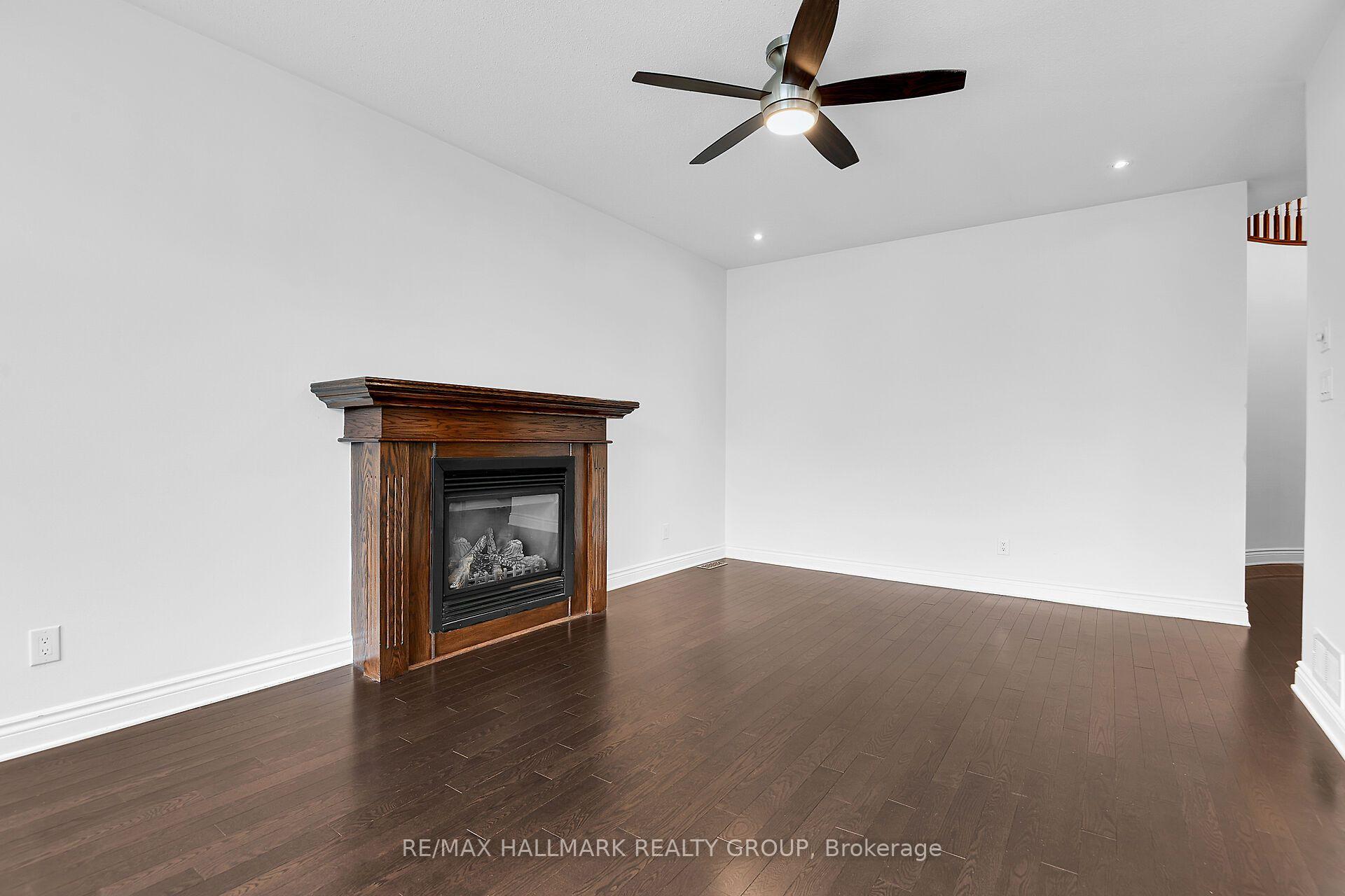 Photo 23 of 155 Whernside Terrace, Ottawa, Kanata - Morgan's Grant/South March — HOMEH