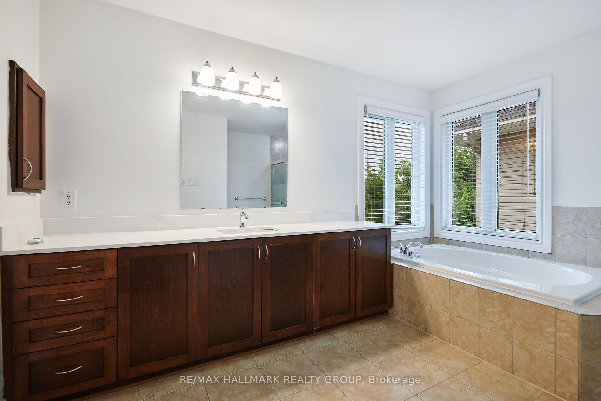 Photo 32 of 155 Whernside Terrace, Ottawa, Kanata - Morgan's Grant/South March — HOMEH