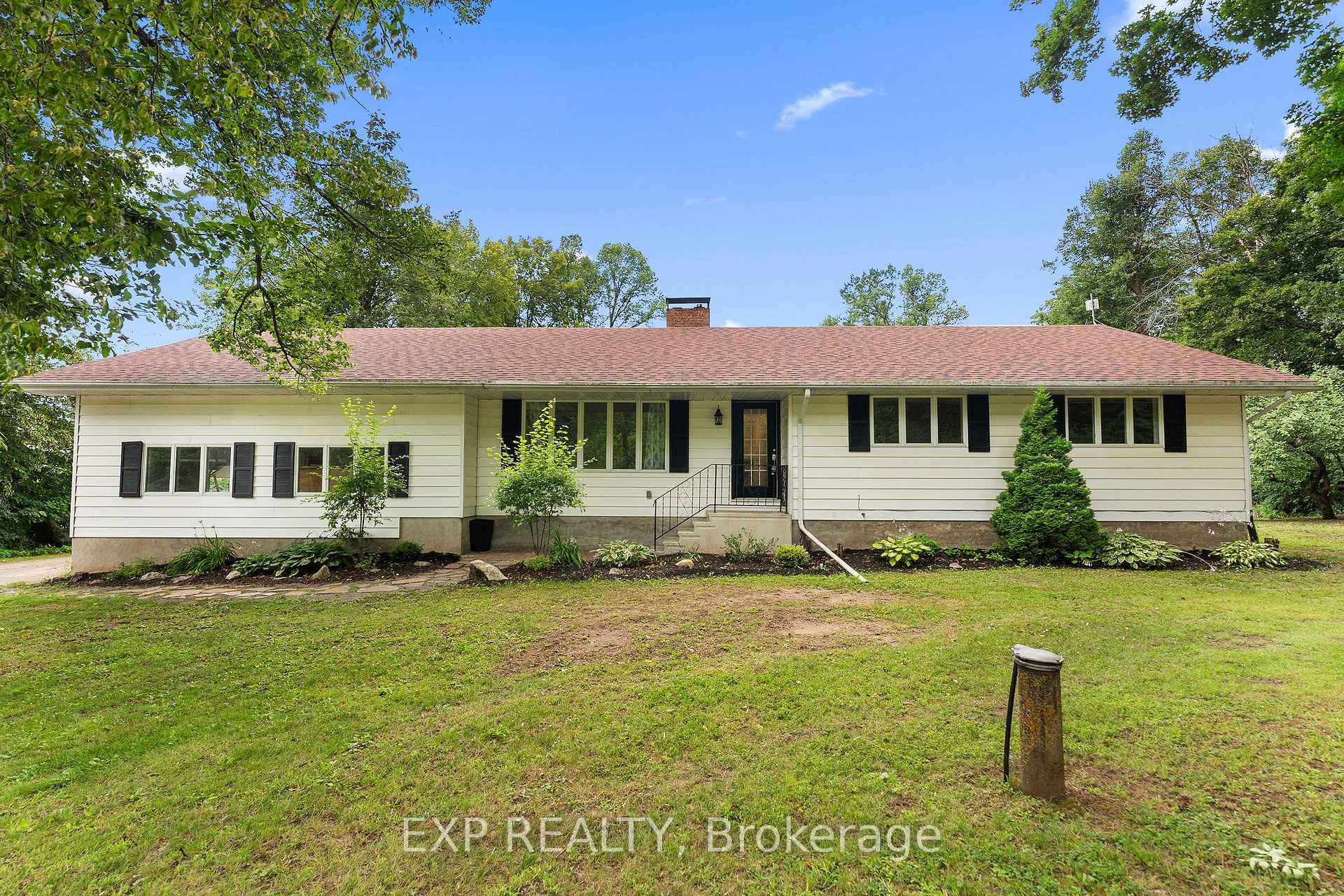 Photo 2 of 541 Collins Road, Horton, Horton Twp — HOMEH
