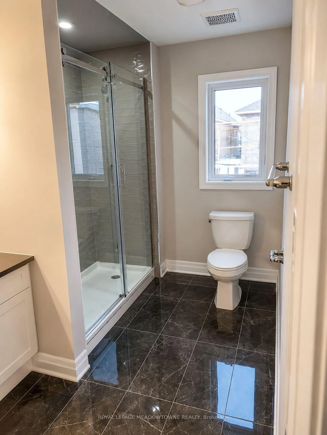 Photo 10 of 523 Bellflower Court, Milton, Walker — HOMEH