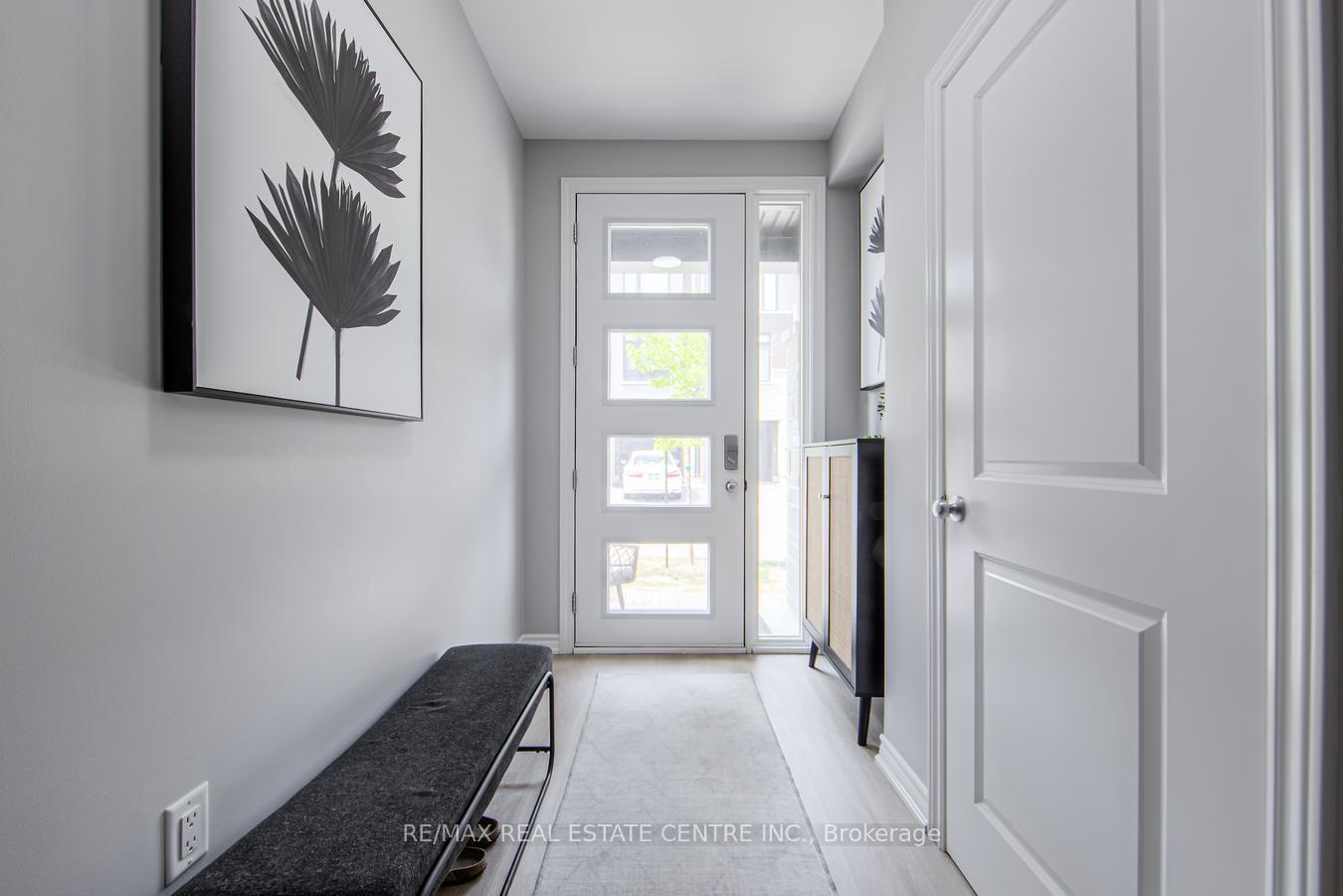 Photo 3 of 52 Sentinel Lane, Hamilton, Mountview — HOMEH