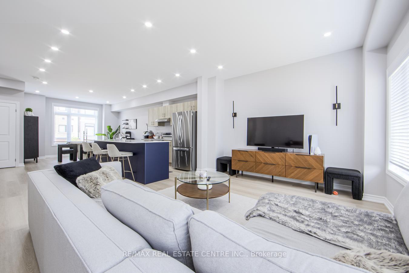 Photo 12 of 52 Sentinel Lane, Hamilton, Mountview — HOMEH