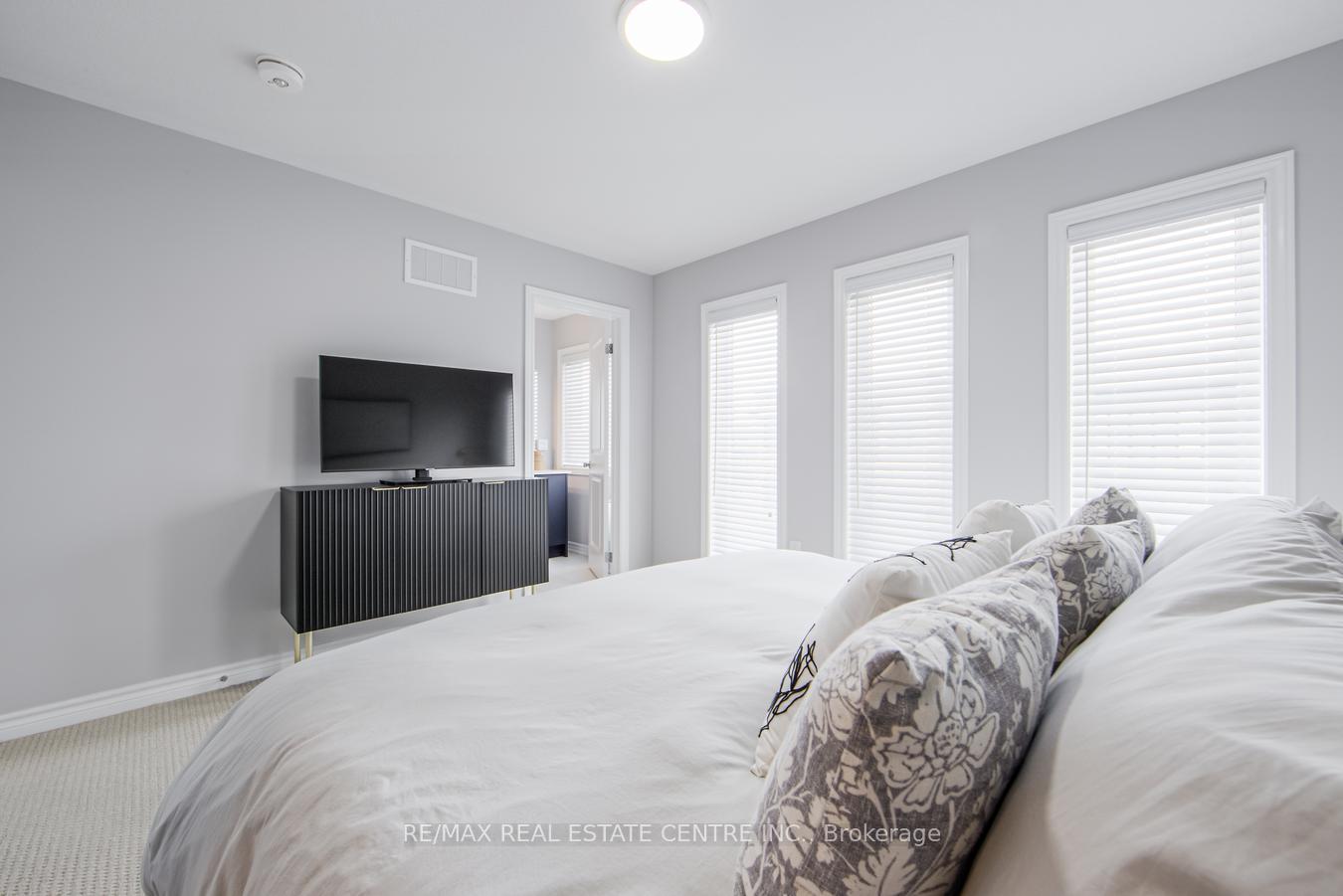 Photo 24 of 52 Sentinel Lane, Hamilton, Mountview — HOMEH