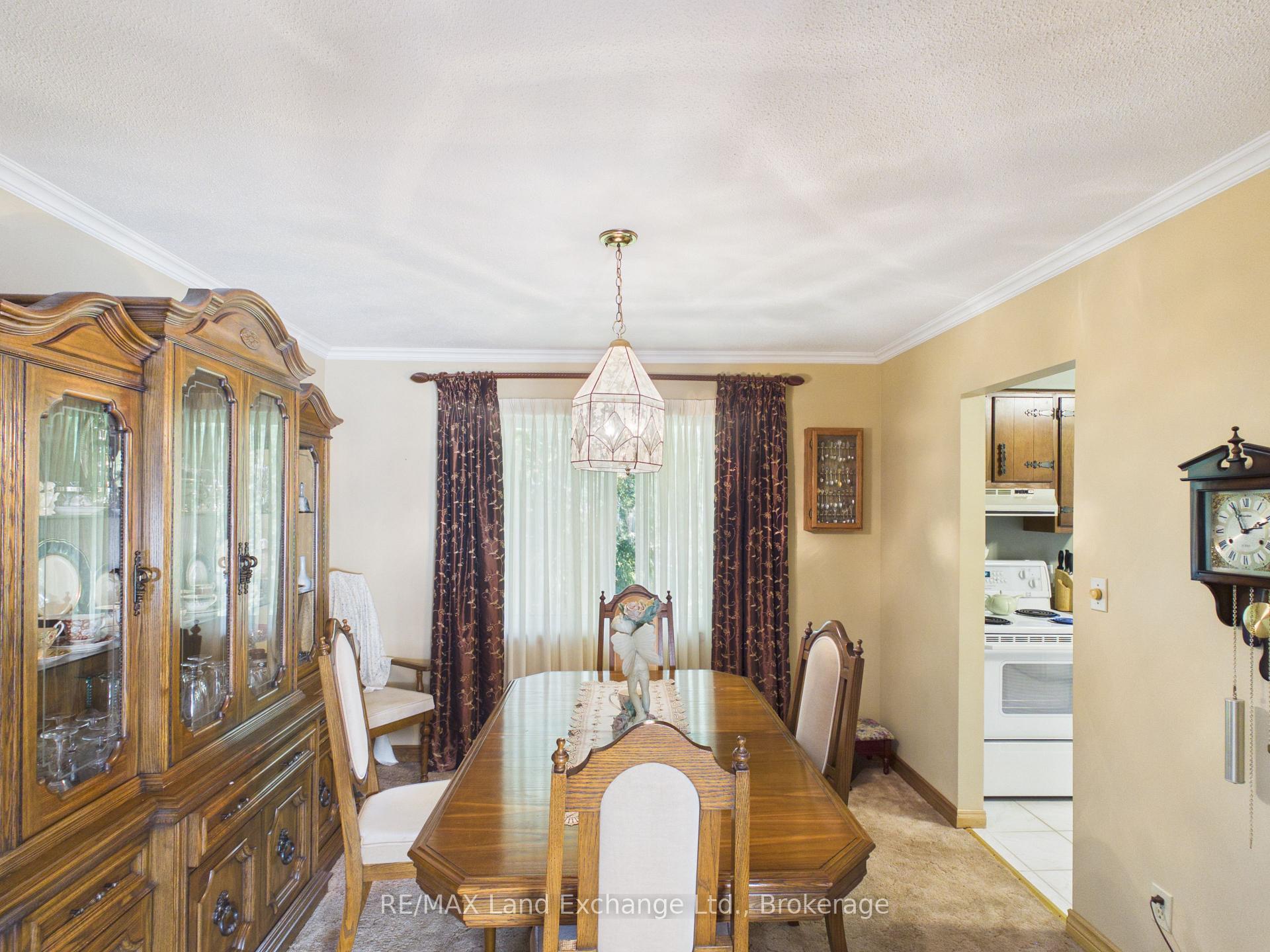 Photo 6 of 37 Albert Road, Kincardine — HOMEH