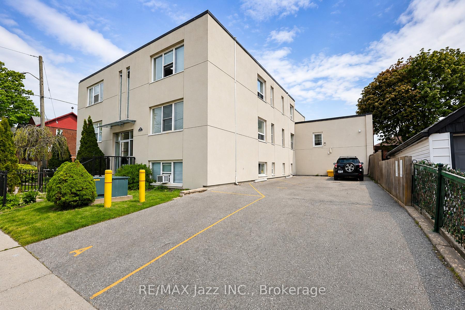 Photo 7 of Unit 1, 209 Stacey Avenue, Oshawa, Central — HOMEH