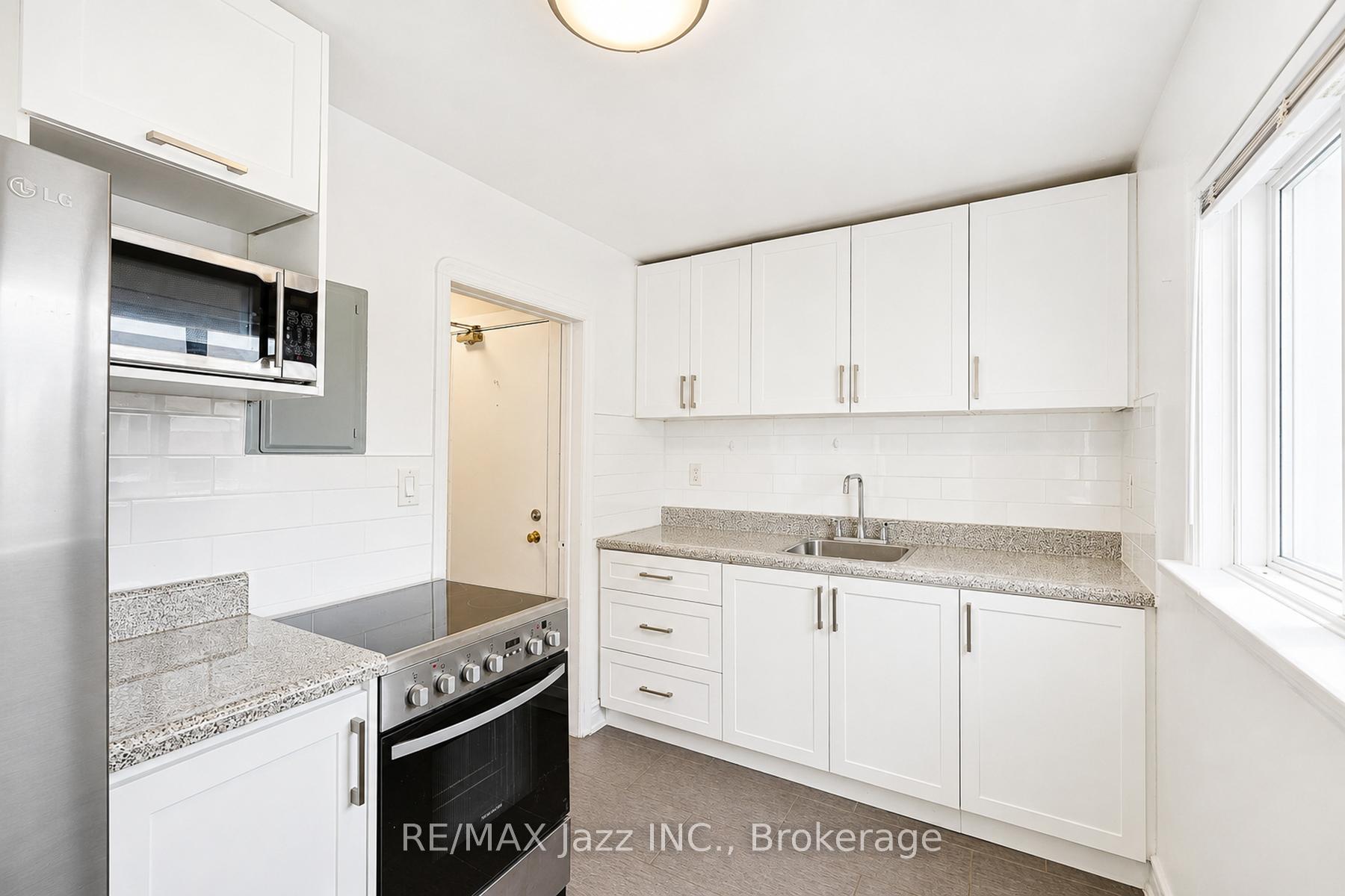 Photo 10 of Unit 1, 209 Stacey Avenue, Oshawa, Central — HOMEH