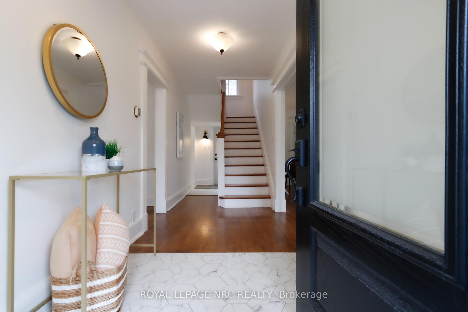 Photo 5 of 15 South Drive, St. Catharines, Old Glenridge — HOMEH