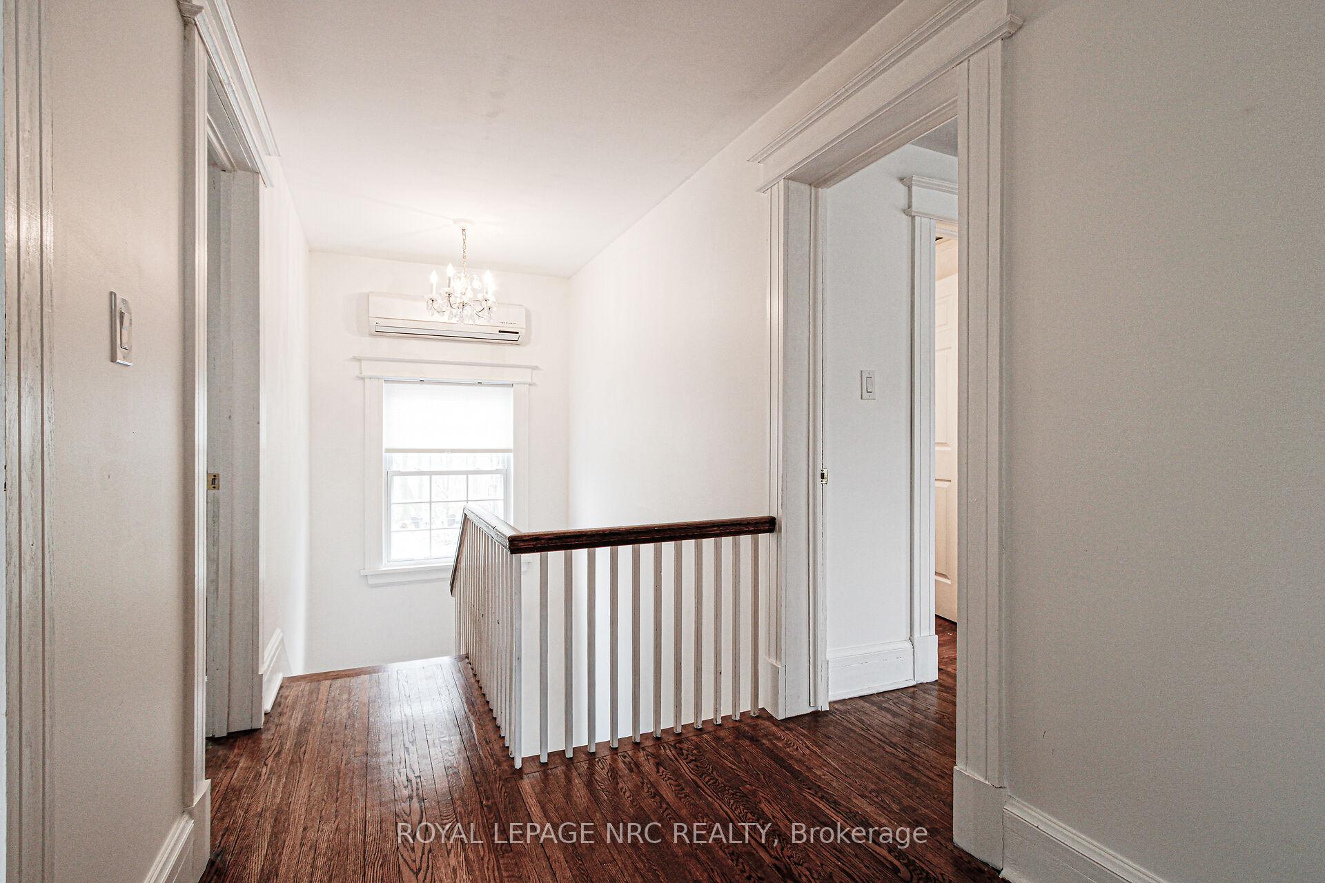 Photo 19 of 15 South Drive, St. Catharines, Old Glenridge — HOMEH
