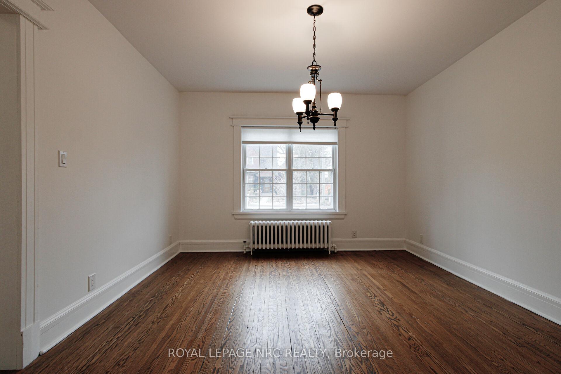 Photo 25 of 15 South Drive, St. Catharines, Old Glenridge — HOMEH