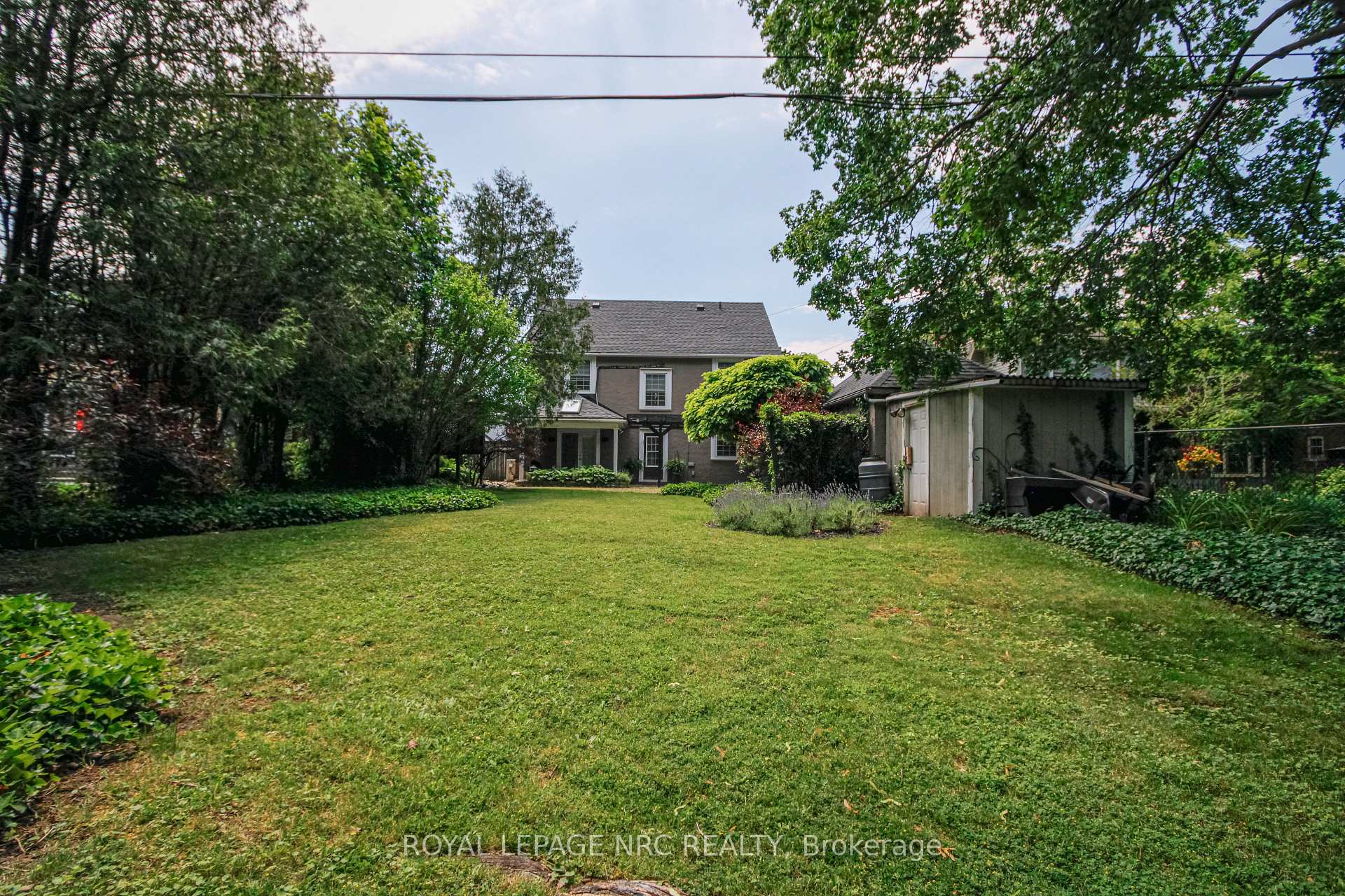 Photo 33 of 15 South Drive, St. Catharines, Old Glenridge — HOMEH