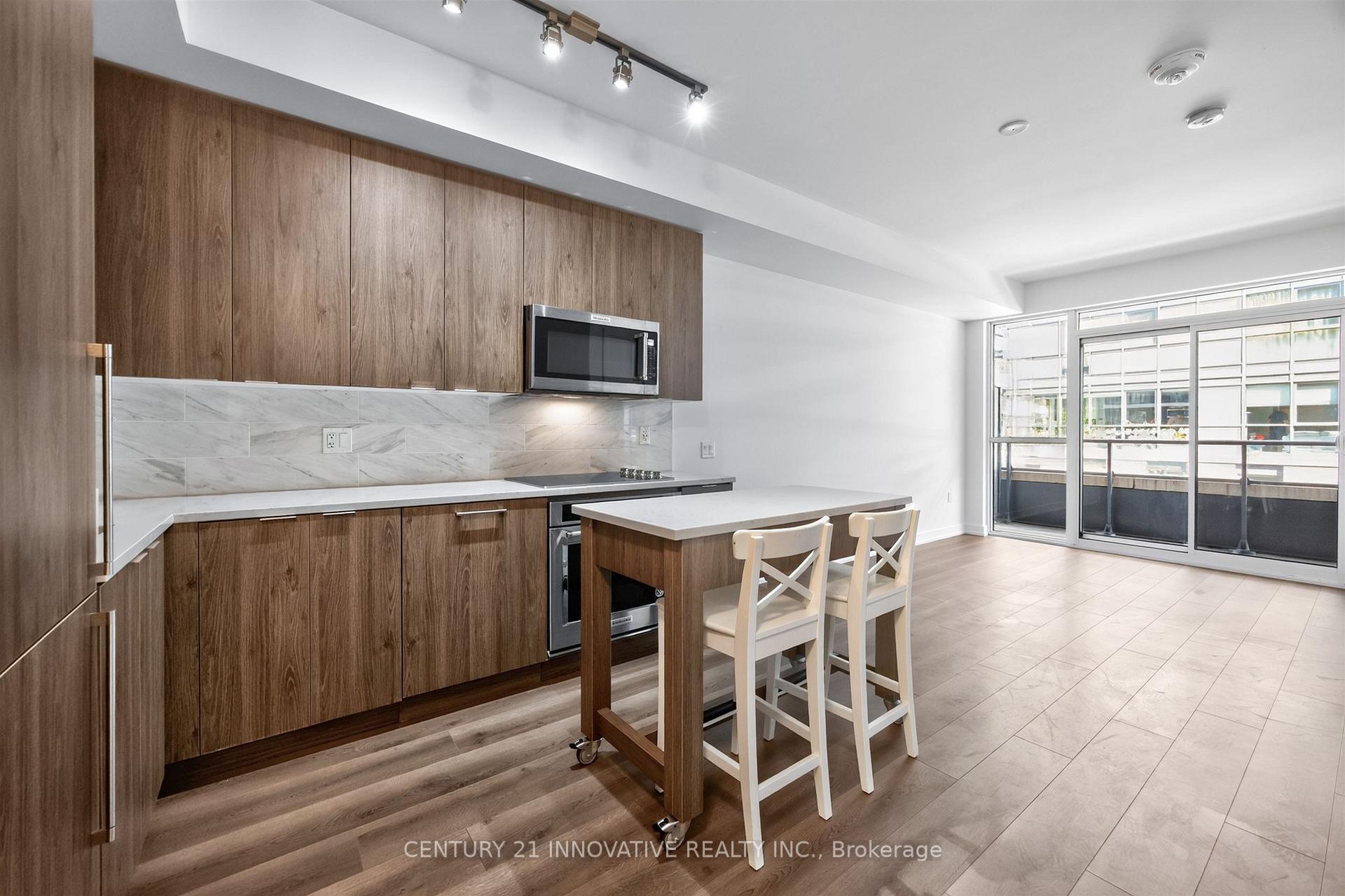 Photo 6 of Unit 330, 38 Iannuzzi Street, Toronto, Niagara — HOMEH