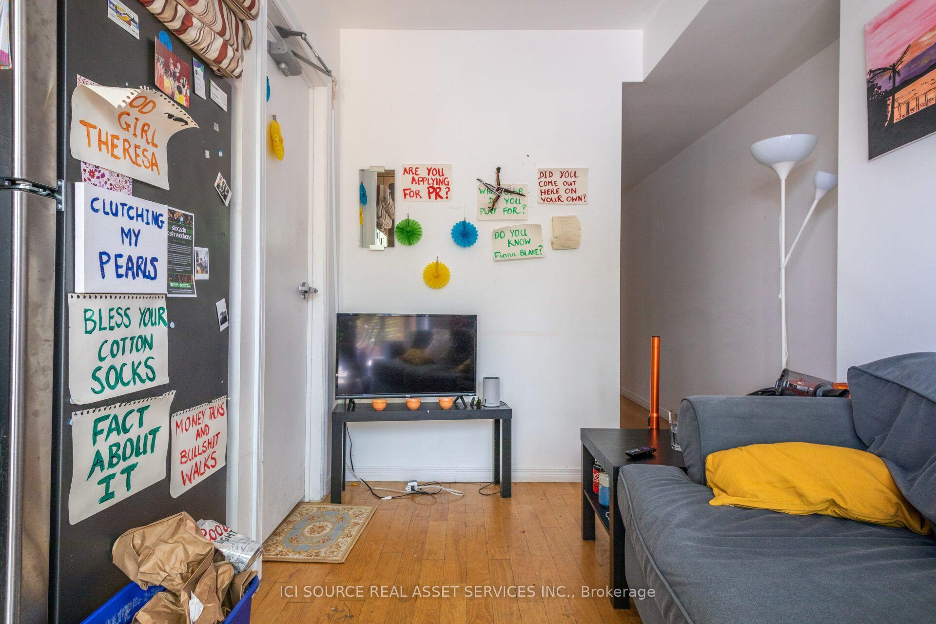 Photo 5 of Unit 2, 693 Euclid Avenue, Toronto, Palmerston-Little Italy — HOMEH