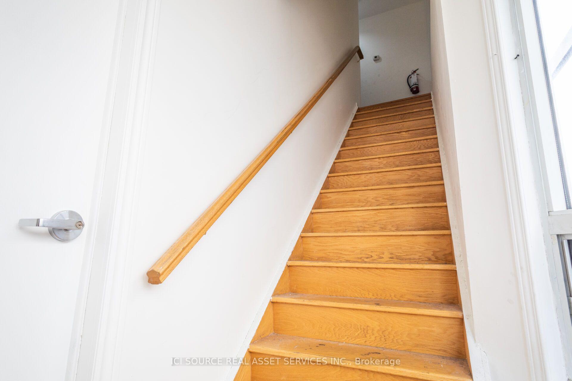 Photo 7 of Unit 2, 693 Euclid Avenue, Toronto, Palmerston-Little Italy — HOMEH