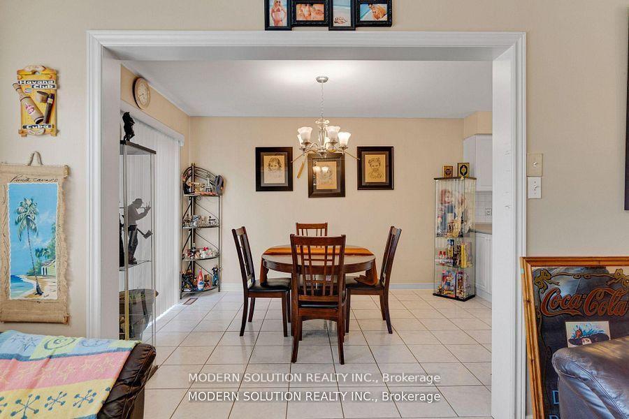 Photo 12 of 552 Wildgrass Road, Mississauga, Cooksville — HOMEH