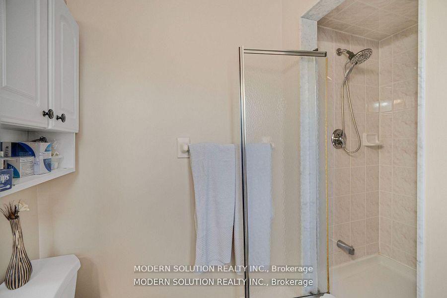 Photo 27 of 552 Wildgrass Road, Mississauga, Cooksville — HOMEH