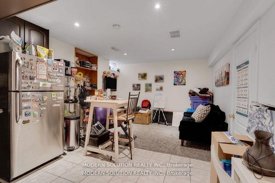 Photo 35 of 552 Wildgrass Road, Mississauga, Cooksville — HOMEH