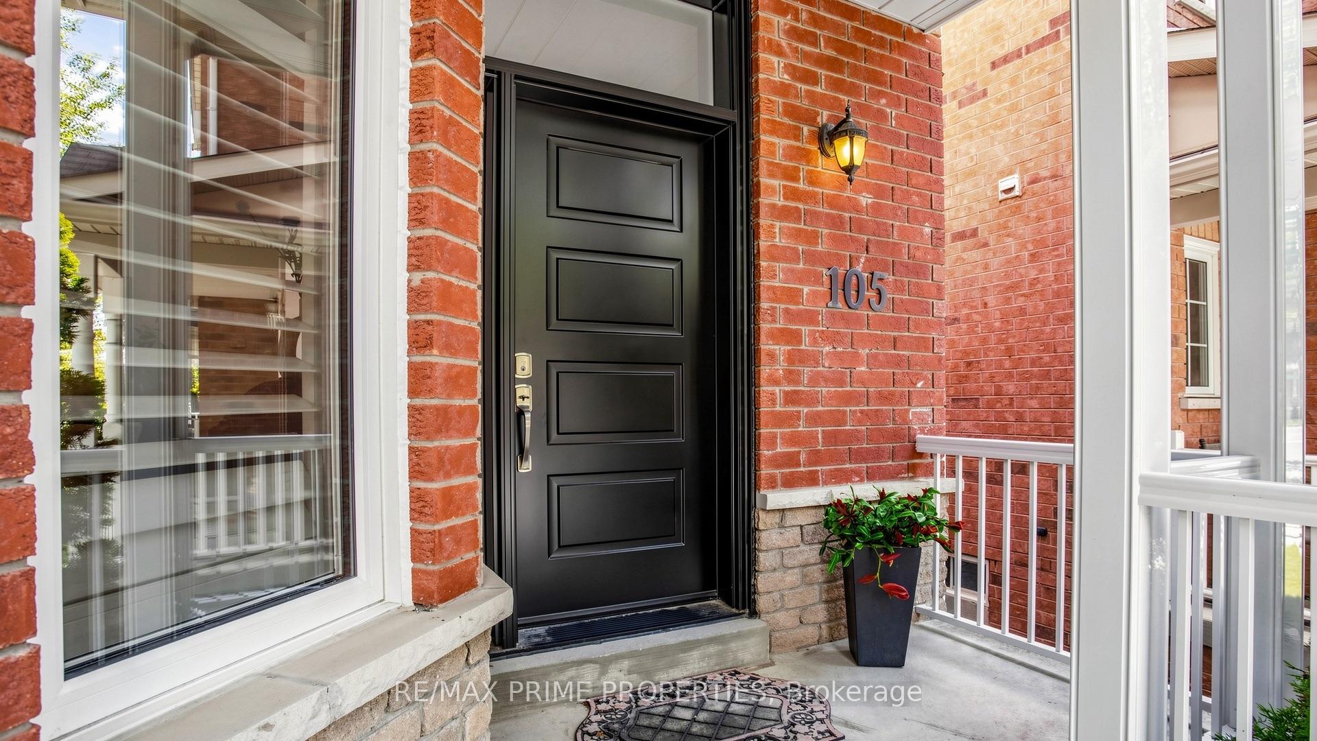 Photo 4 of 105 Settlement Park Avenue, Markham, Cornell — HOMEH