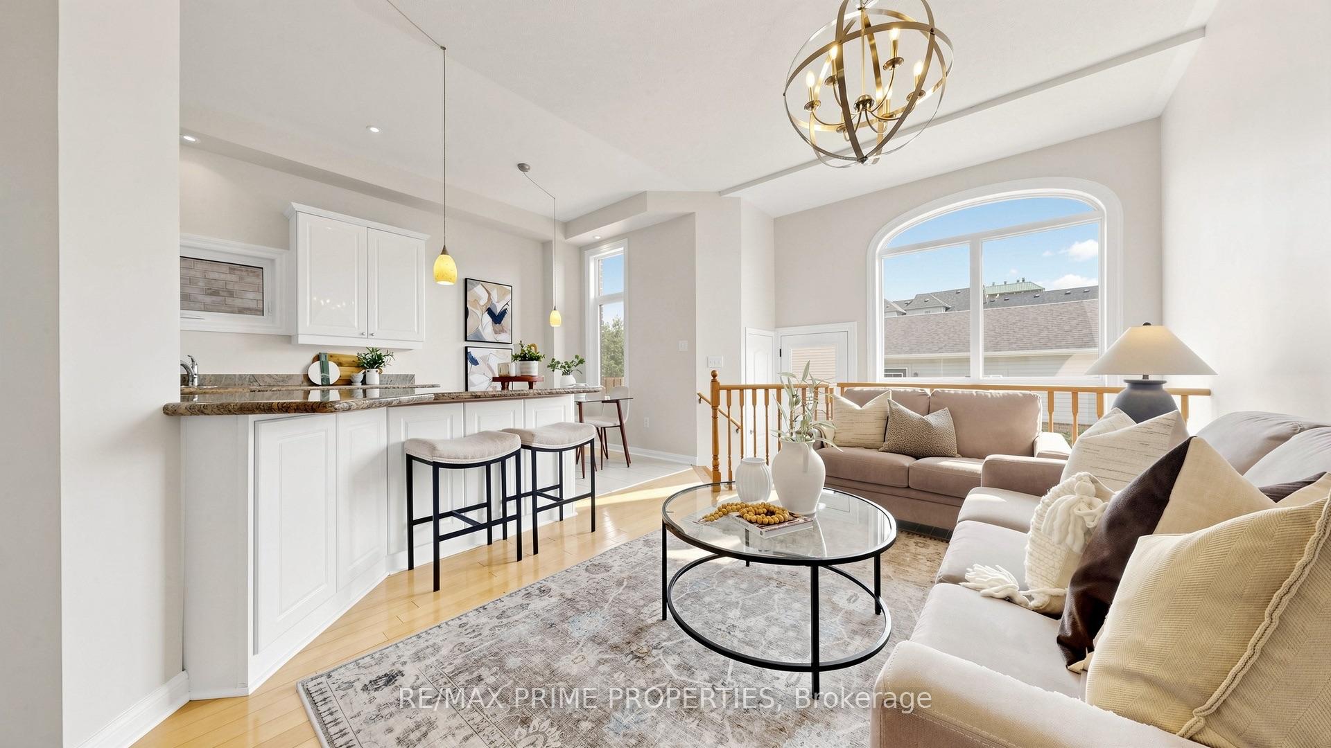 Photo 11 of 105 Settlement Park Avenue, Markham, Cornell — HOMEH