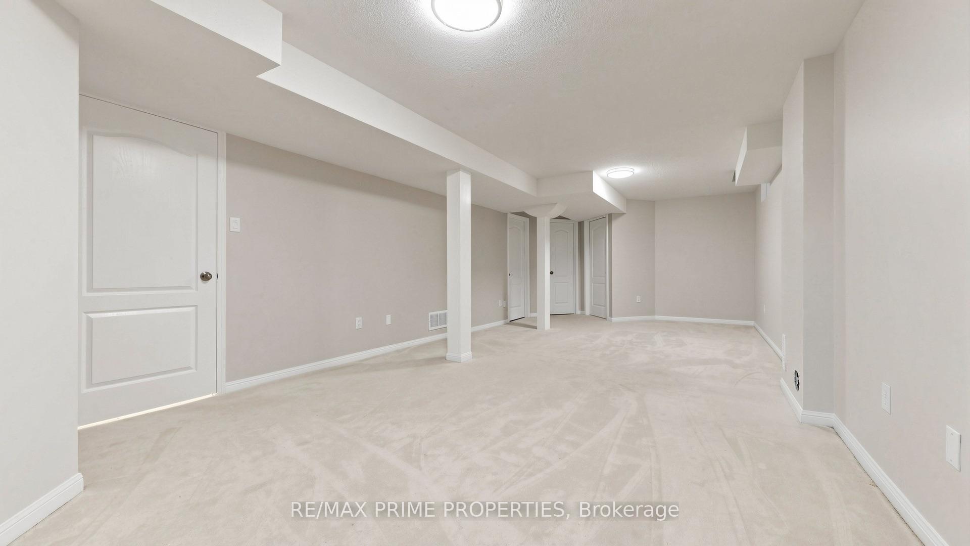 Photo 40 of 105 Settlement Park Avenue, Markham, Cornell — HOMEH