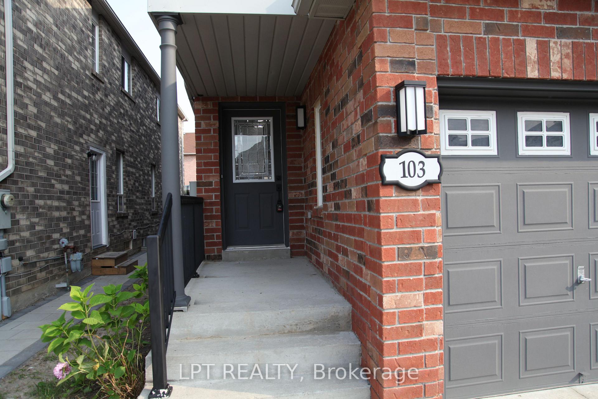 Photo 8 of 103 Howling Crescent, Ajax, South East — HOMEH