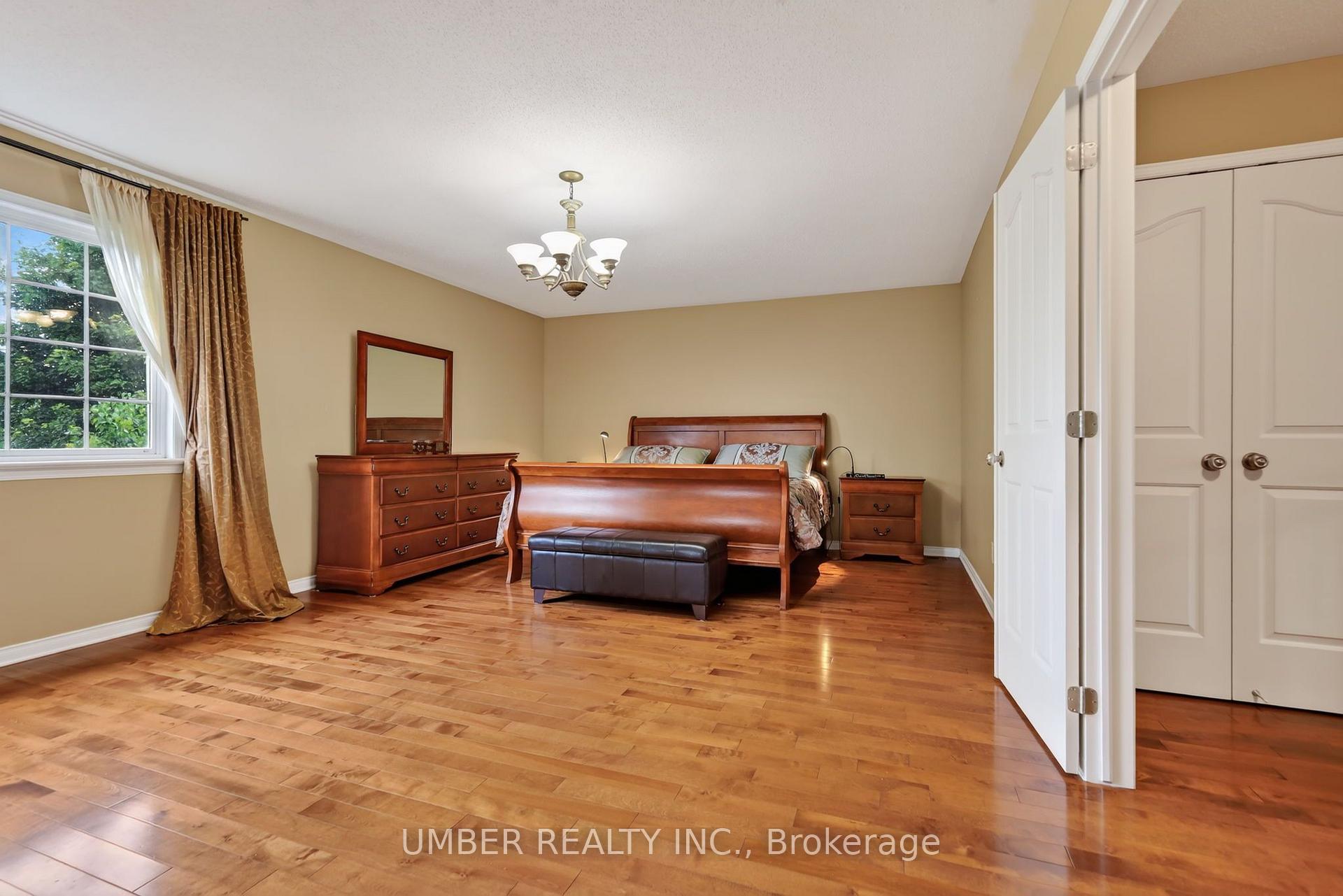 Photo 16 of 347 Shadehill Crescent W, Ottawa, Barrhaven - Stonebridge — HOMEH