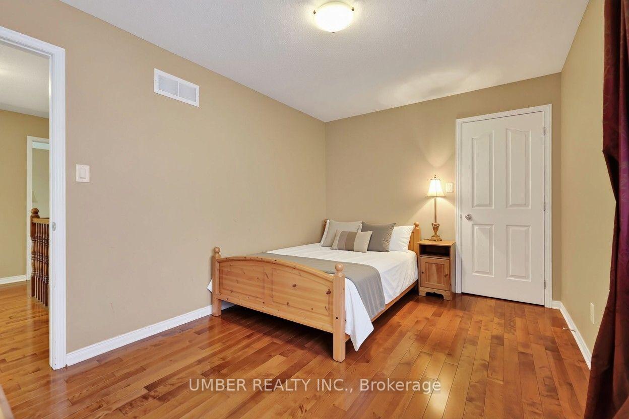 Photo 26 of 347 Shadehill Crescent W, Ottawa, Barrhaven - Stonebridge — HOMEH