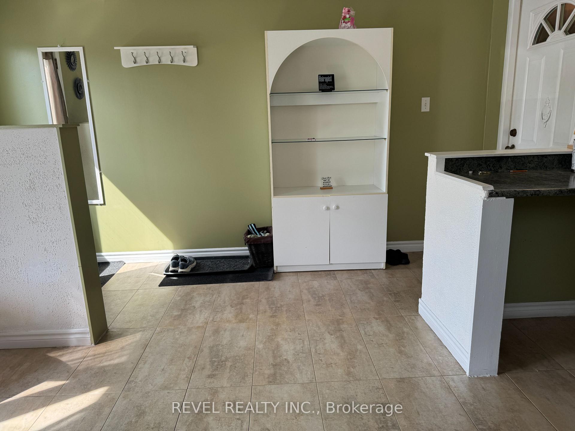 Photo 3 of 214 Birch Street S, Timmins, TS - SE — HOMEH
