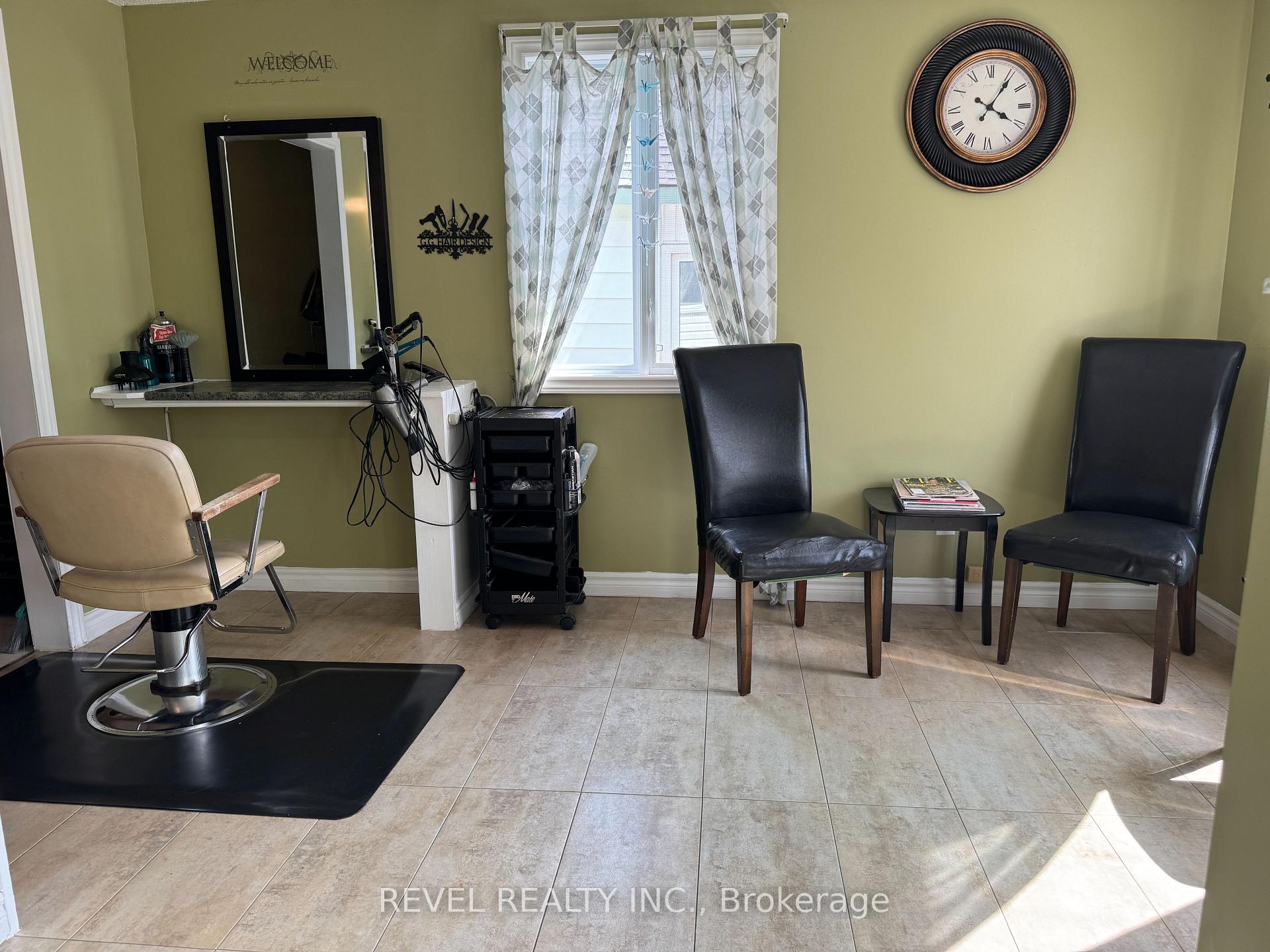 Photo 4 of 214 Birch Street S, Timmins, TS - SE — HOMEH
