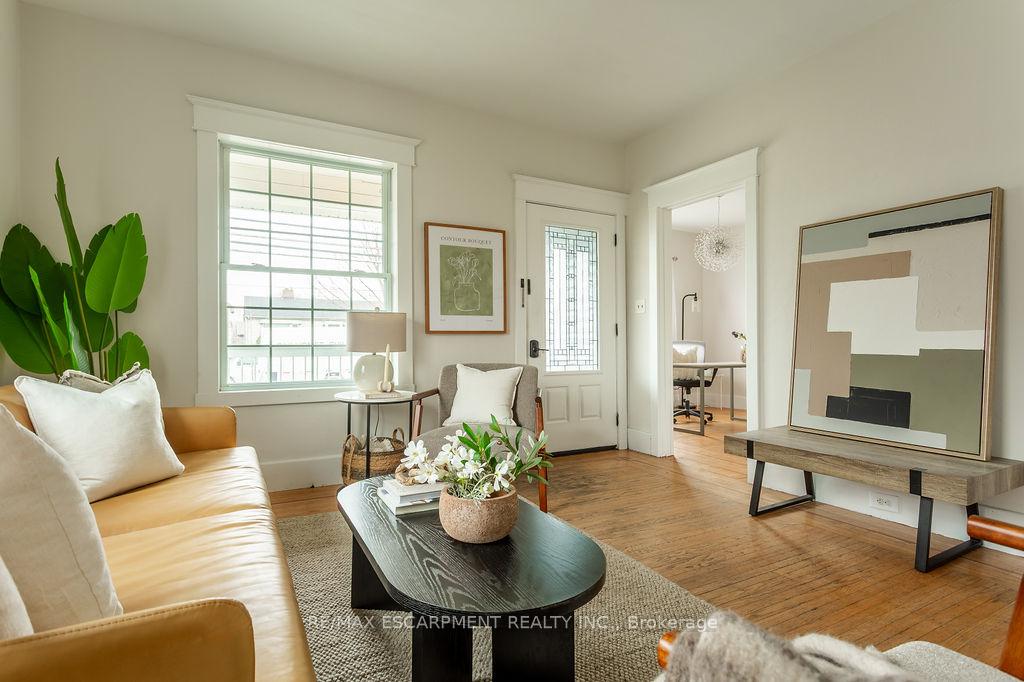 Photo 5 of 270 Beach Boulevard, Hamilton, Hamilton Beach — HOMEH