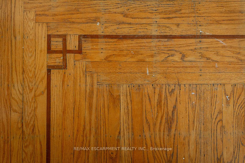 Photo 6 of 270 Beach Boulevard, Hamilton, Hamilton Beach — HOMEH