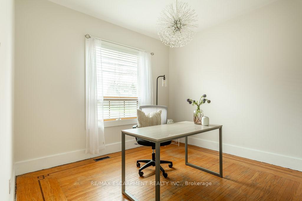 Photo 13 of 270 Beach Boulevard, Hamilton, Hamilton Beach — HOMEH