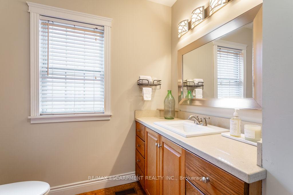 Photo 20 of 270 Beach Boulevard, Hamilton, Hamilton Beach — HOMEH