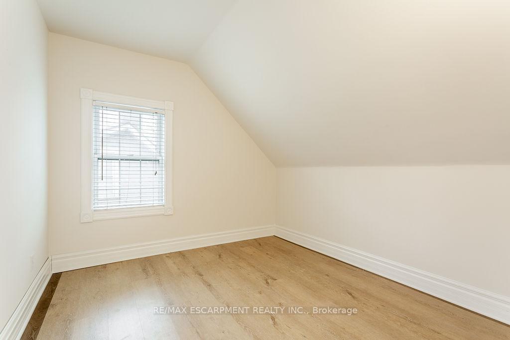 Photo 26 of 270 Beach Boulevard, Hamilton, Hamilton Beach — HOMEH
