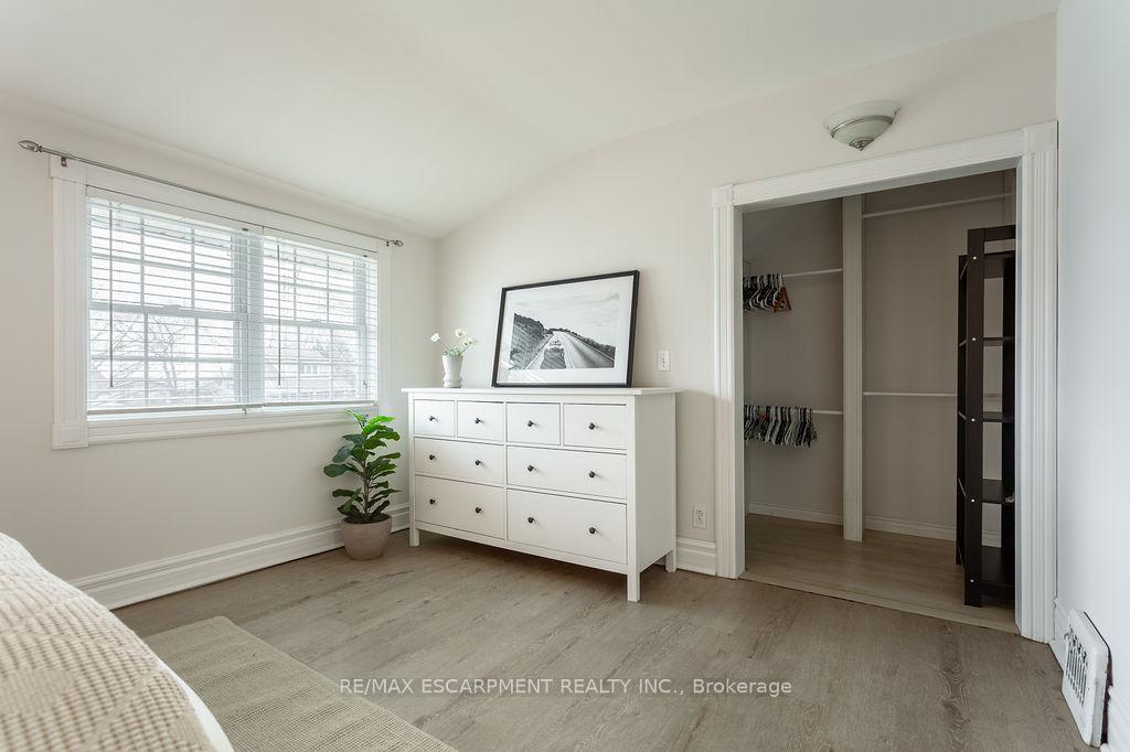 Photo 28 of 270 Beach Boulevard, Hamilton, Hamilton Beach — HOMEH