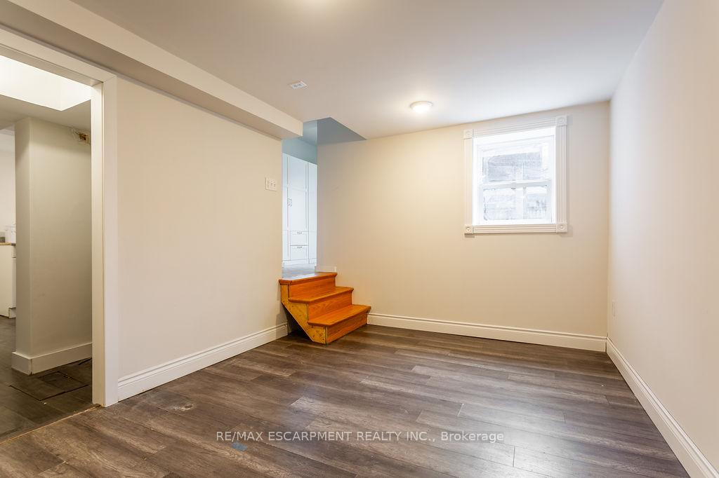Photo 31 of 270 Beach Boulevard, Hamilton, Hamilton Beach — HOMEH