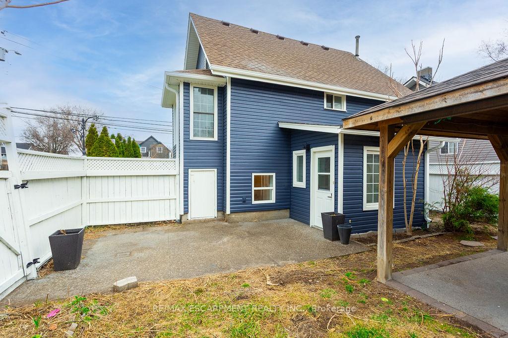 Photo 35 of 270 Beach Boulevard, Hamilton, Hamilton Beach — HOMEH