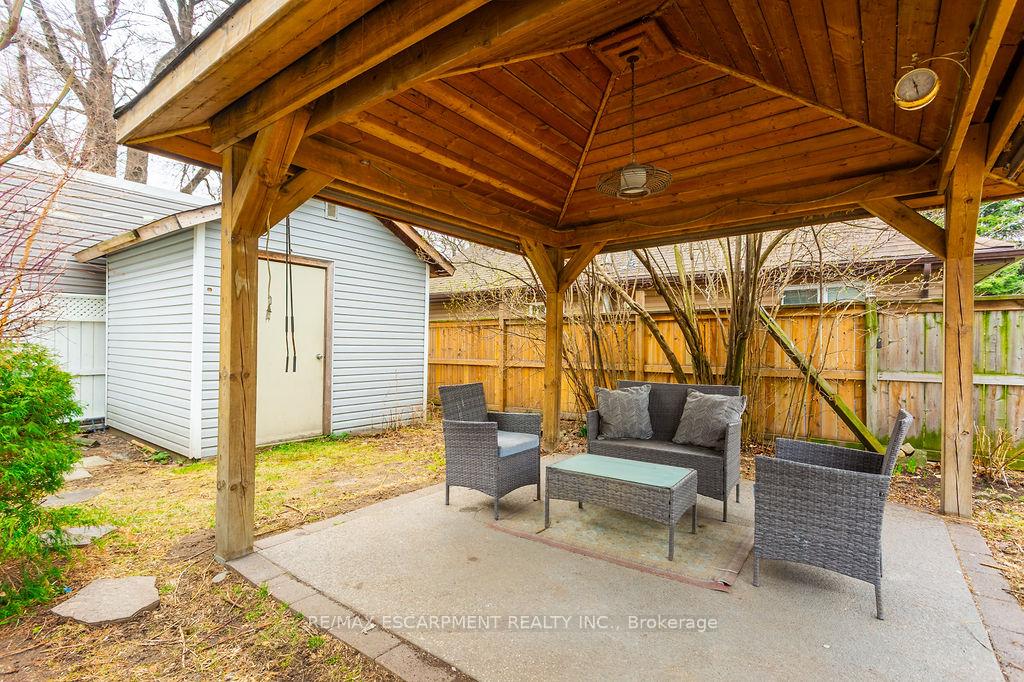 Photo 38 of 270 Beach Boulevard, Hamilton, Hamilton Beach — HOMEH