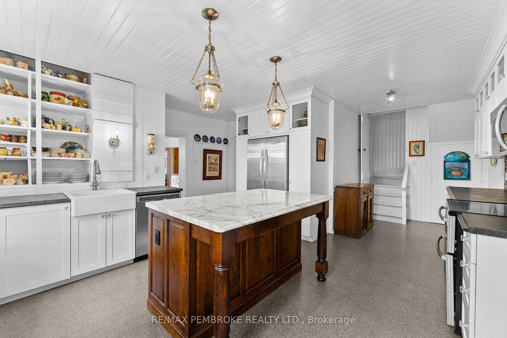 Photo 20 of 233 Catherine Street, Pembroke, Pembroke — HOMEH