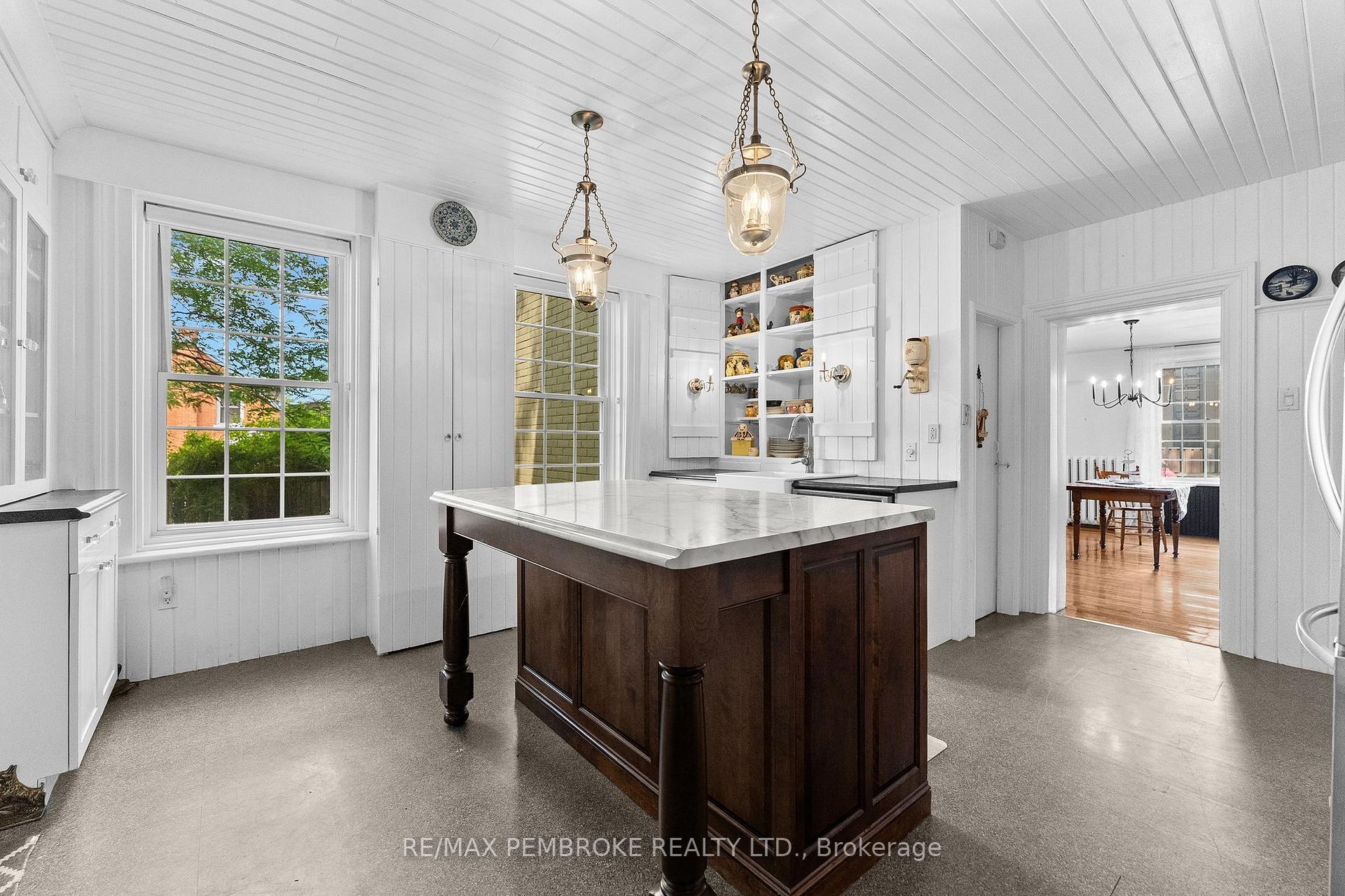 Photo 23 of 233 Catherine Street, Pembroke, Pembroke — HOMEH
