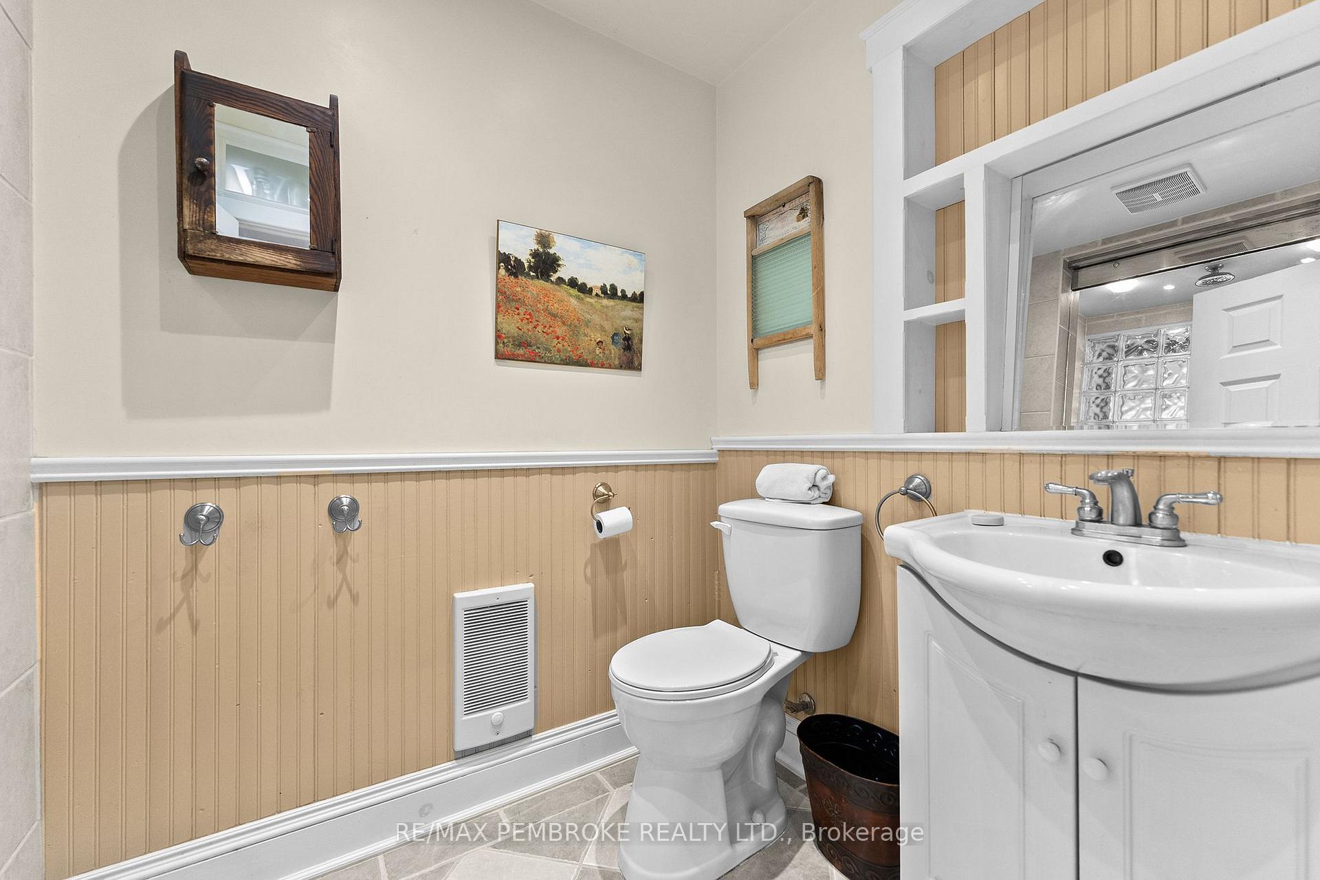Photo 26 of 233 Catherine Street, Pembroke, Pembroke — HOMEH