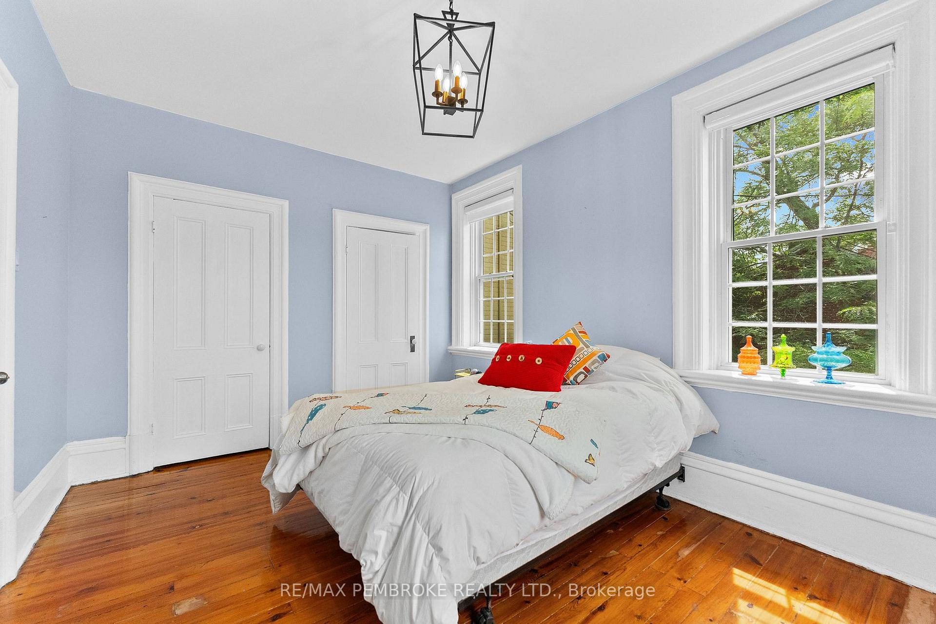 Photo 31 of 233 Catherine Street, Pembroke, Pembroke — HOMEH
