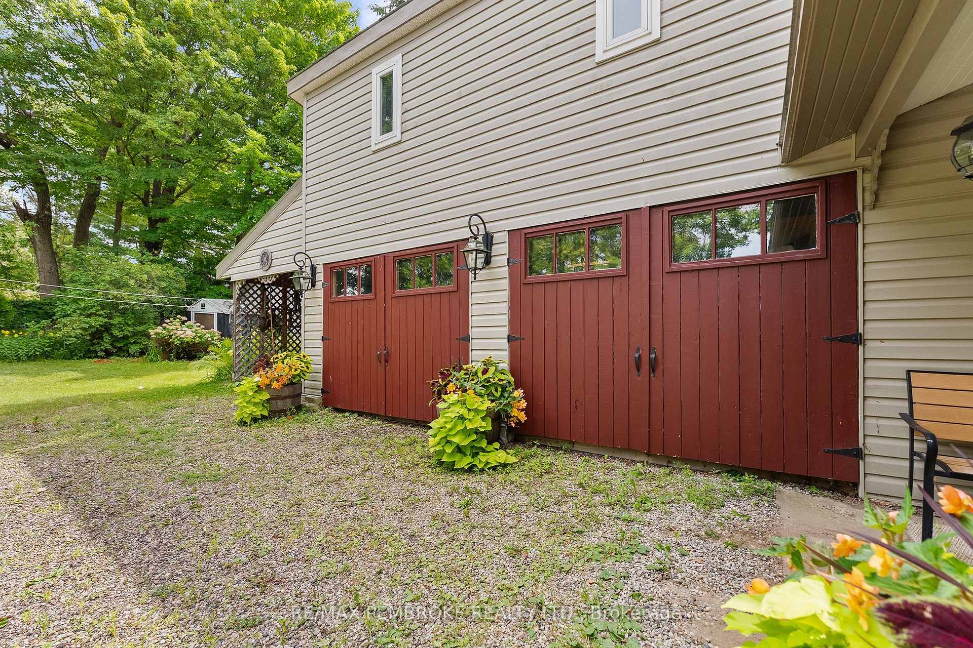 Photo 44 of 233 Catherine Street, Pembroke, Pembroke — HOMEH