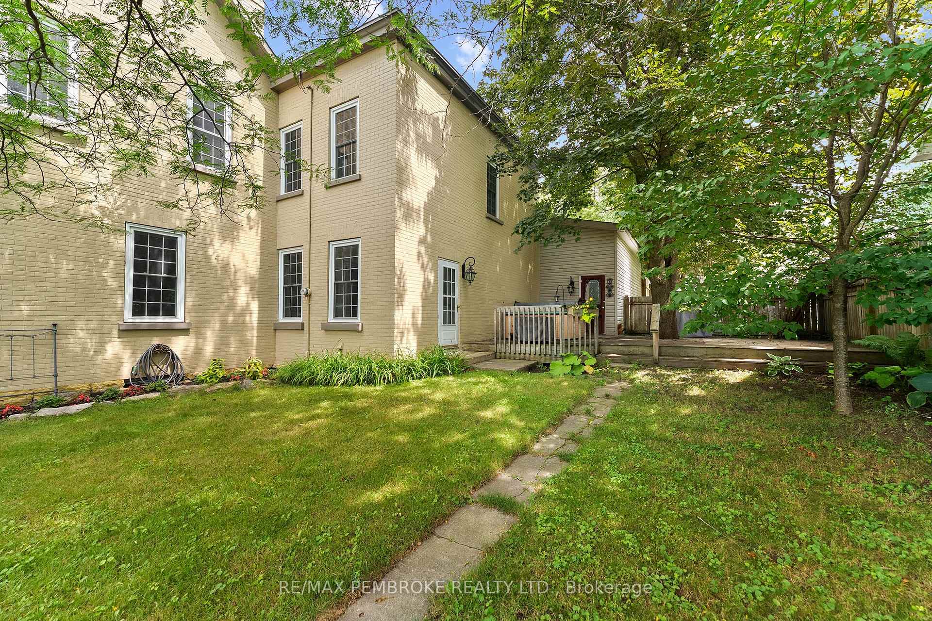 Photo 50 of 233 Catherine Street, Pembroke, Pembroke — HOMEH