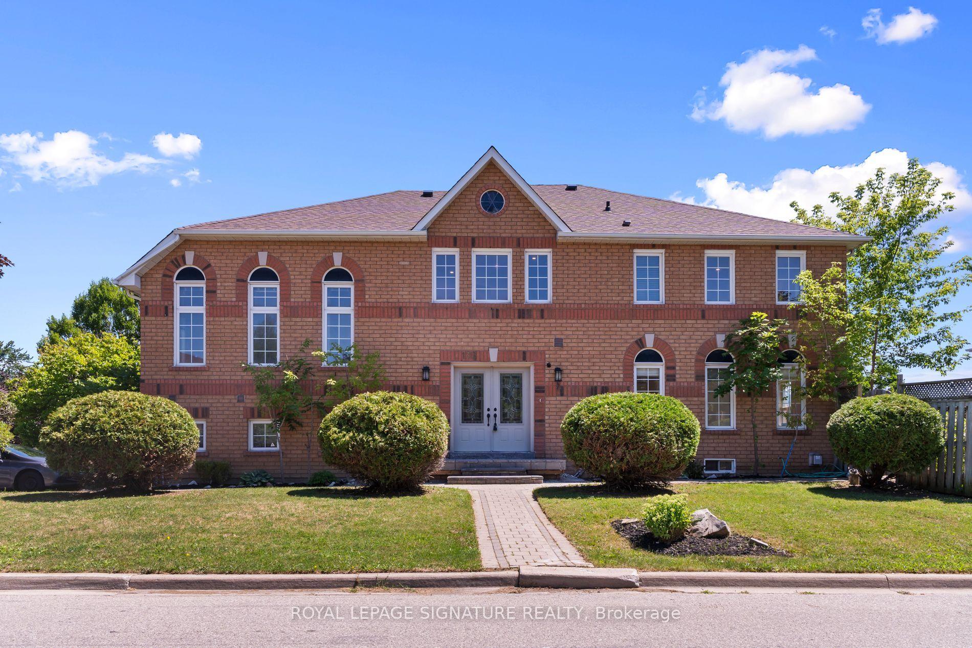 Photo 1 of 1313 Inuit Trail, Mississauga, Meadowvale Village — HOMEH