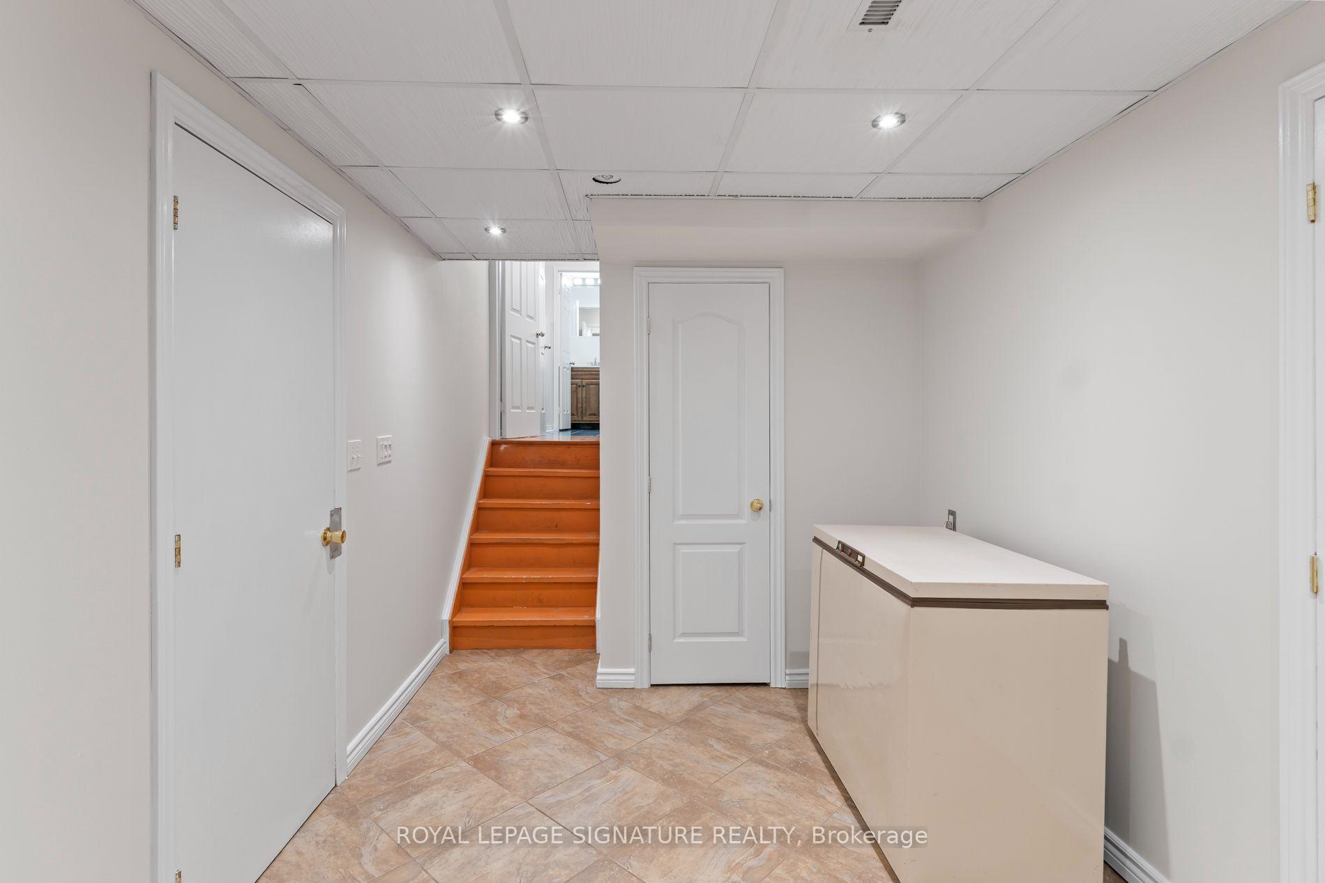 Photo 44 of 1313 Inuit Trail, Mississauga, Meadowvale Village — HOMEH